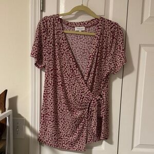 Gilli Maroon and White Patterned Wrap Top